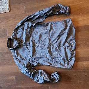 Guess long sleeve men's shirt. Size L